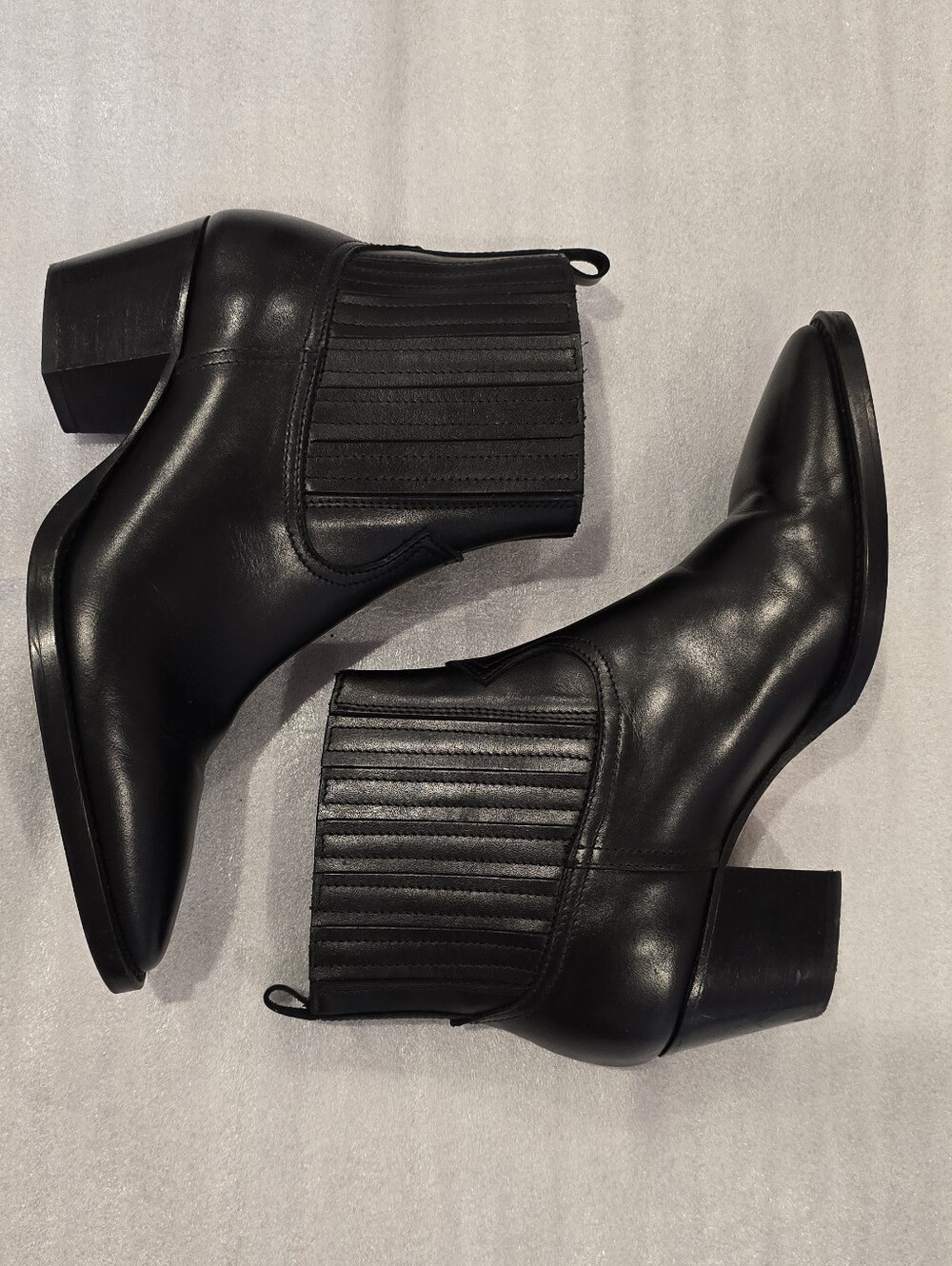 Anna F. Made In Italy - Classic Western-Inspired Chelsea Boot